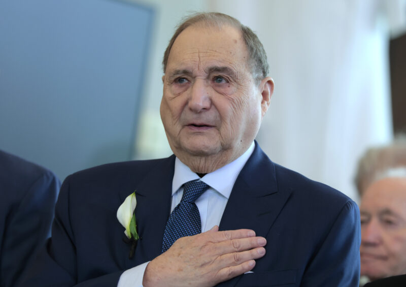 Longtime ADL head Abe Foxman dies at 86