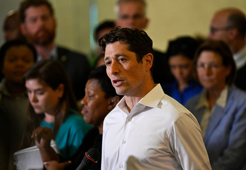 Vandalism of Minneapolis synagogue draws condemnation across ideological spectrum