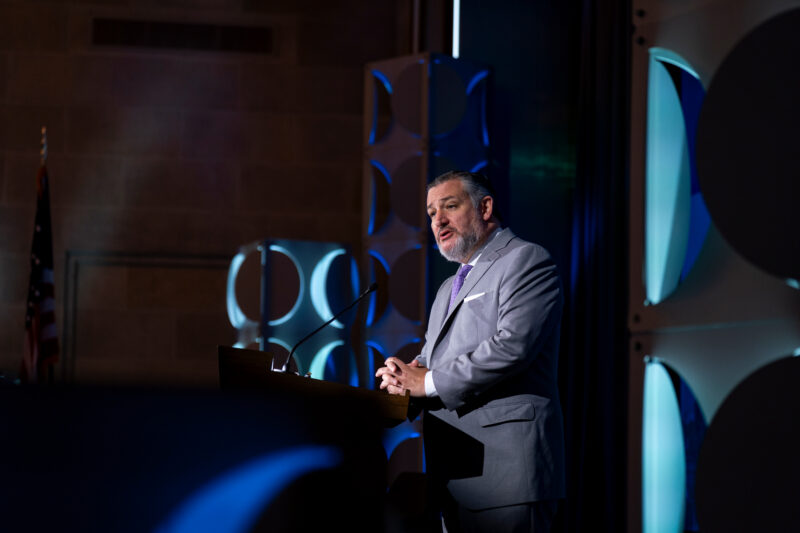 Cruz tells GOP: It’s time to stand up to Tucker Carlson