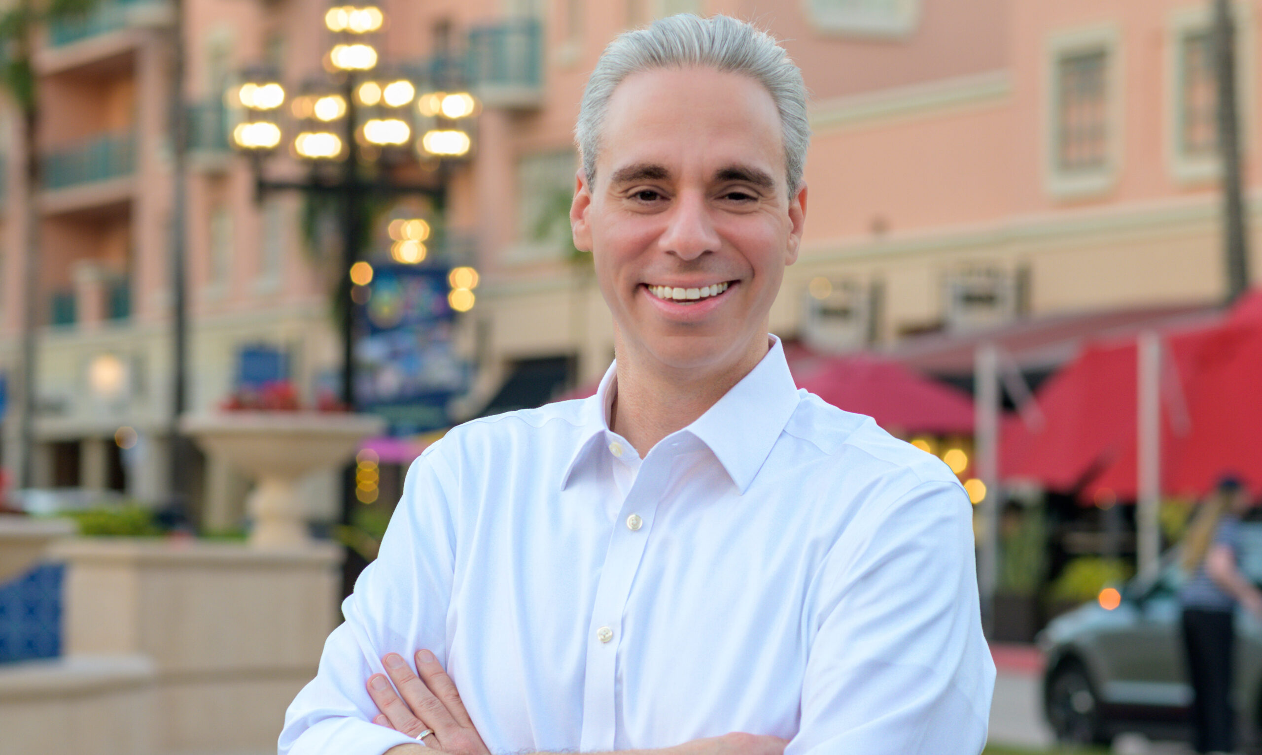 Boca Raton Mayor Scott Singer, a Republican, hopes Jewish shift to right will push him to victory against Moskowitz