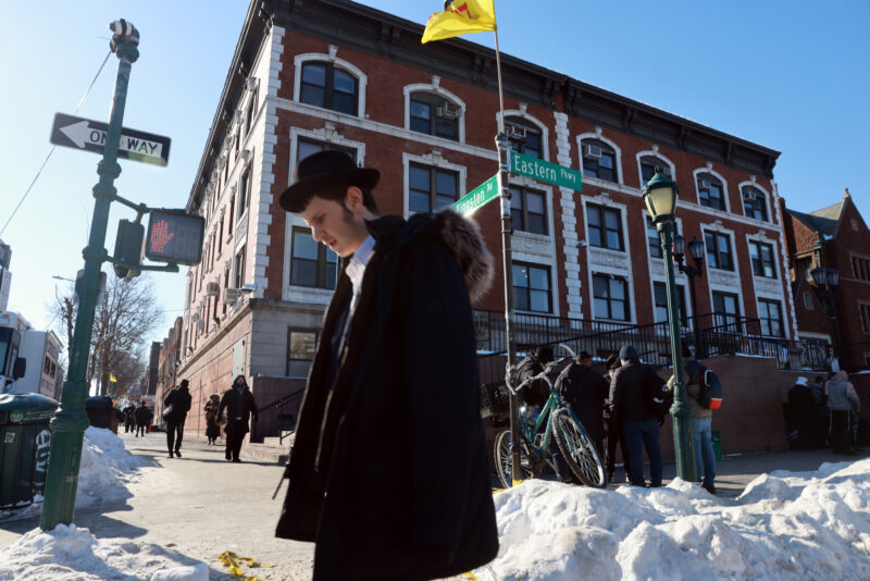 Survey finds heightened fear of antisemitism among Jewish Americans, with growing safety concerns