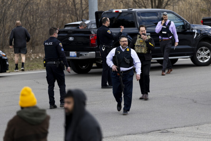 Suspect dead in active shooter situation at Michigan synagogue