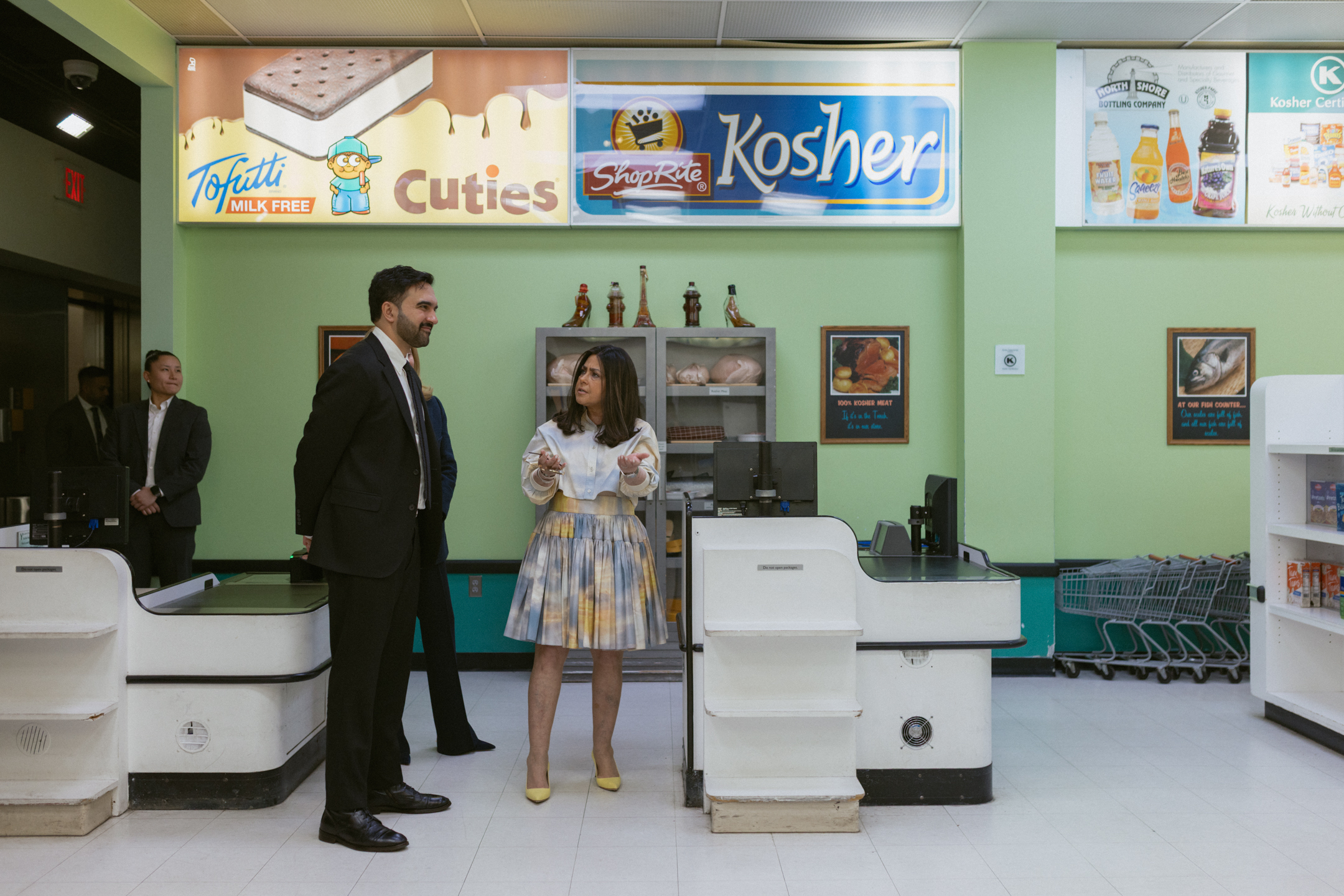 Mamdani makes surprise visit to Jewish Children's Museum