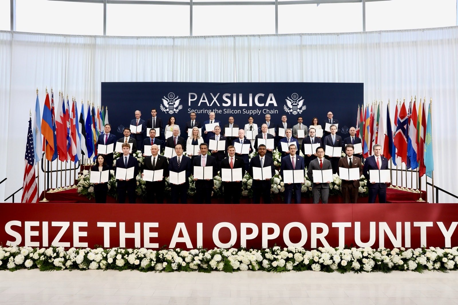 State Department champions economic initiative uniting allies toward AI, tech collaboration