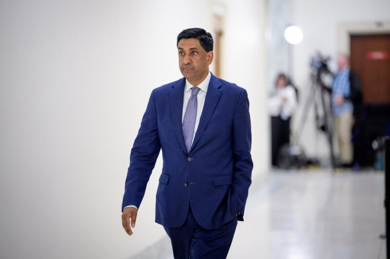 Khanna pressed to support Oct. 7 attacks in Drop Site interview