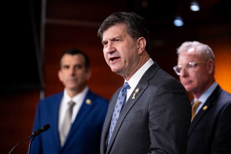 More Democrats speak out against El-Sayed’s relationship with Hasan Piker