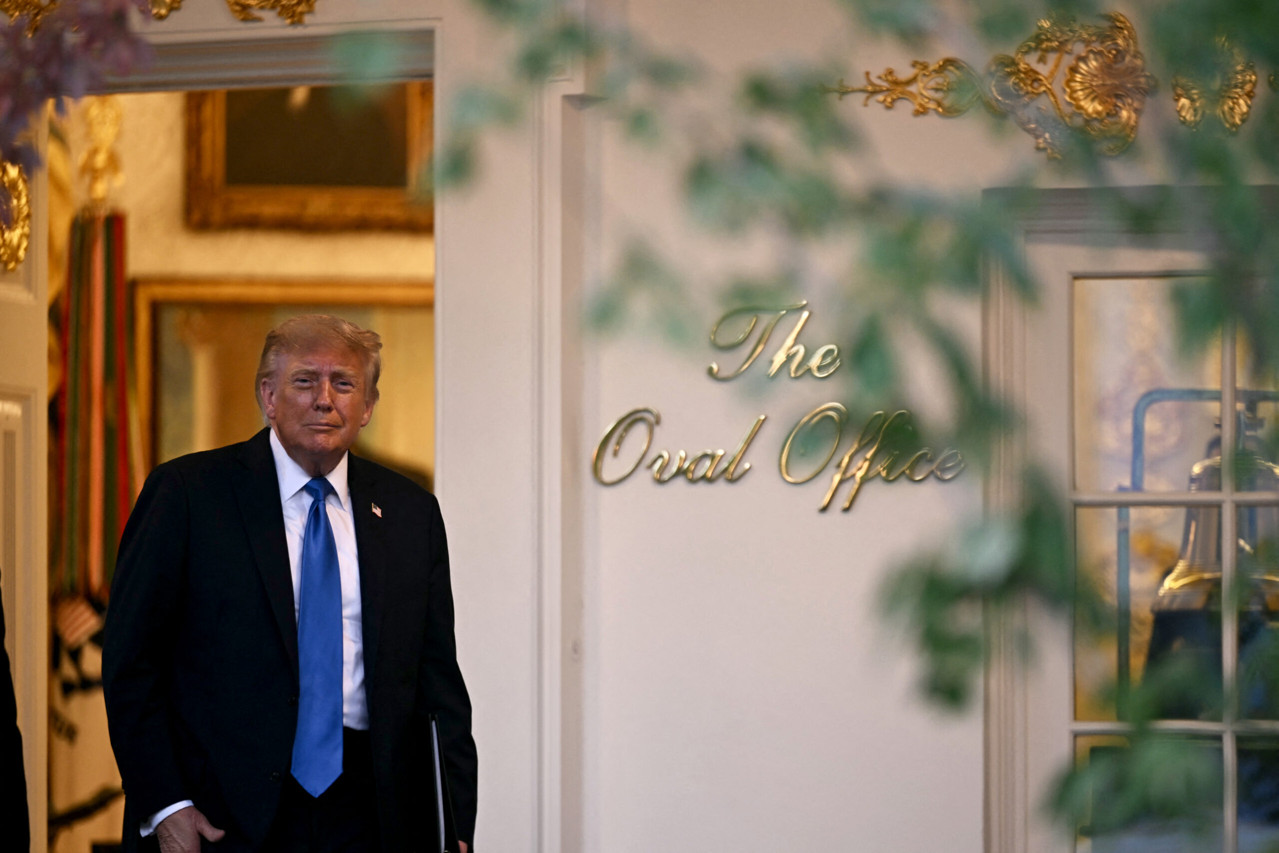 Trump and Hasidic rabbis discuss housing, prison reform and family tax credits at White House